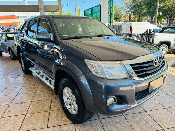 TOYOTA HILUX 2.7 SR 4X2 CD 16V FLEX 4P AUTOMÁTICO TOYOTA HILUX 2.7 SR 4X2 CD 16V FLEX 4P AUTOMÁTICO